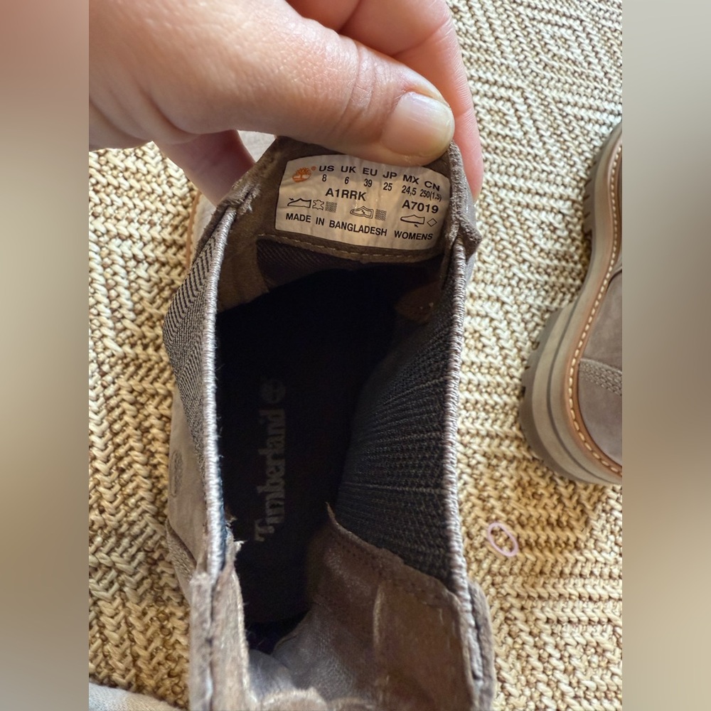 Timberland Women's Taupe Ankle Boots - Picture 8 of 10